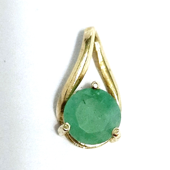 10KY Gold Emerald 1.00 ct Solitaire Pendant - Picture 1 of 6